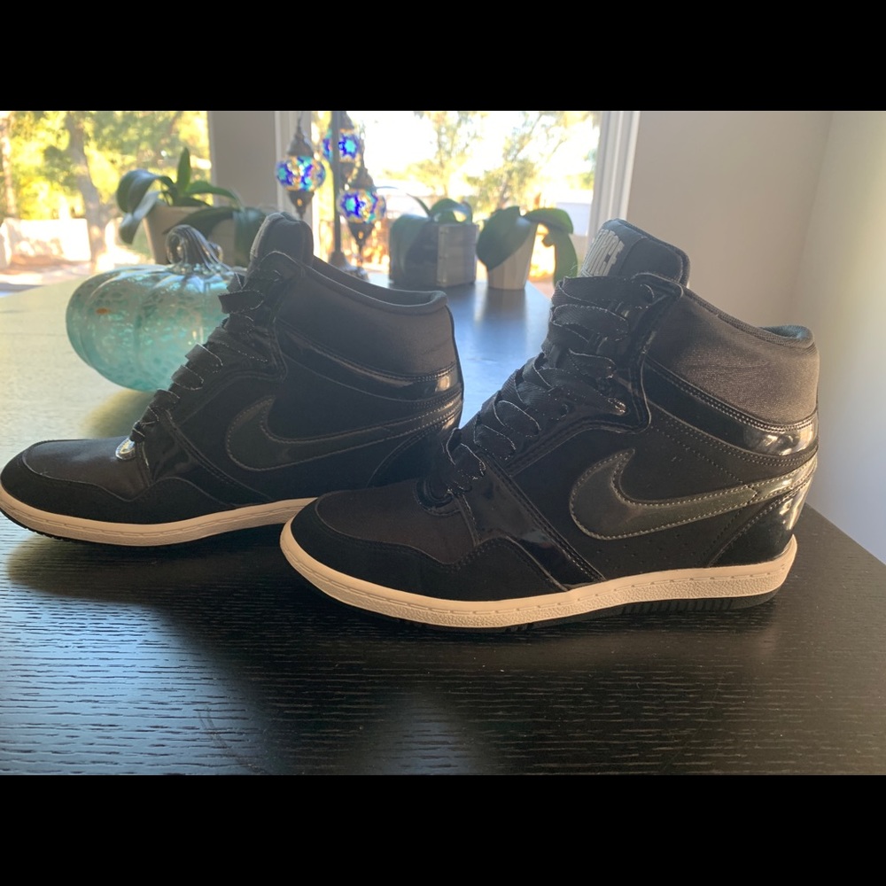 Nike Air Force Sky High Hidden Wedge Shoes Womens Size 9.5 Black
